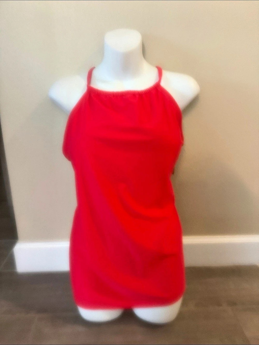 Shady & Shore Red Padded Tank Size XL